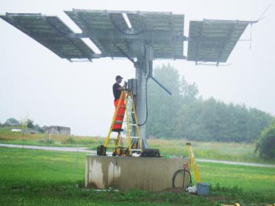 Installing Alternative Green Energy Solar Panels